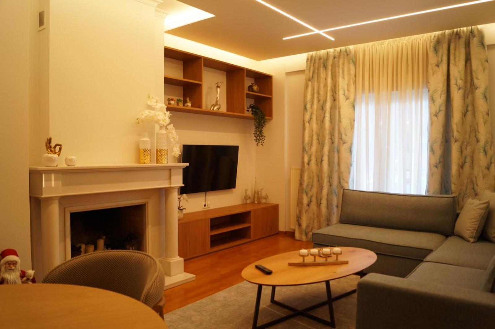 Daphne Luxury Apartment Kastoria Exterior foto